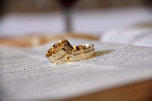 comment nettoyer ses alliances mariage