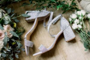 sandales de mariage talon bloc à paillettes